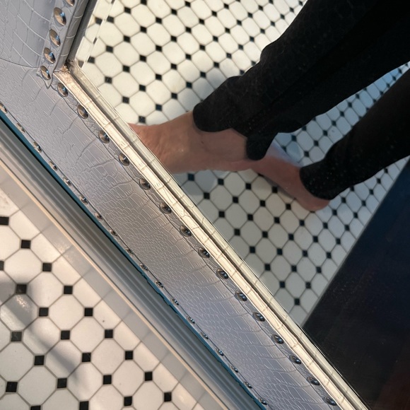 Ted Baker classic black pant. Slim leg. Side zipper Ted baker size 4 (L/10-12) - Picture 6 of 10